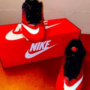 Nike cleats little boy